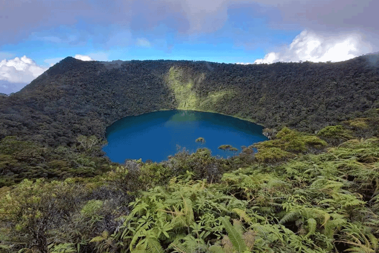 Gunung Masurai